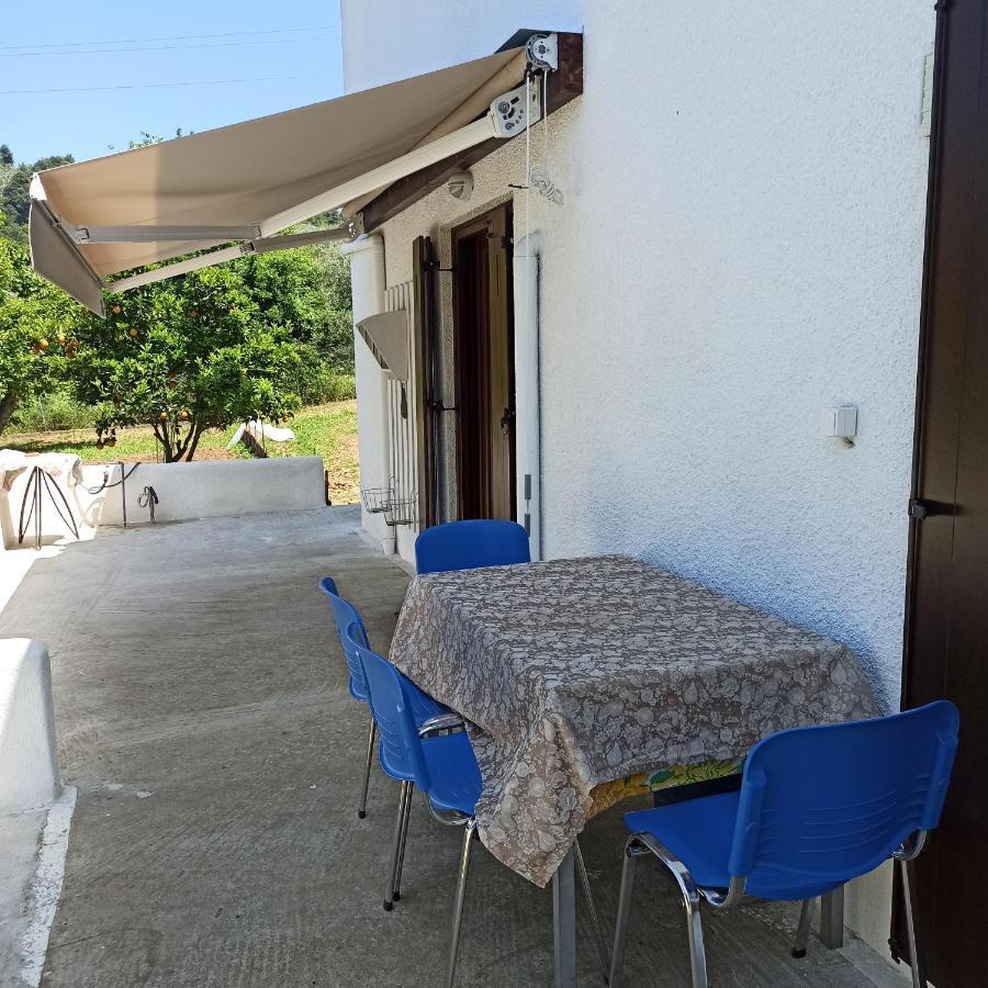 Εξοχική Κατοικία - Cottage Τίνα Liri ภายนอก รูปภาพ